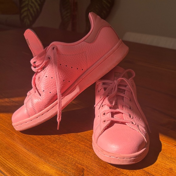 adidas Stan Smith Sneakers - Women’s 5.5 / Big Kids 4 - Picture 1 of 8